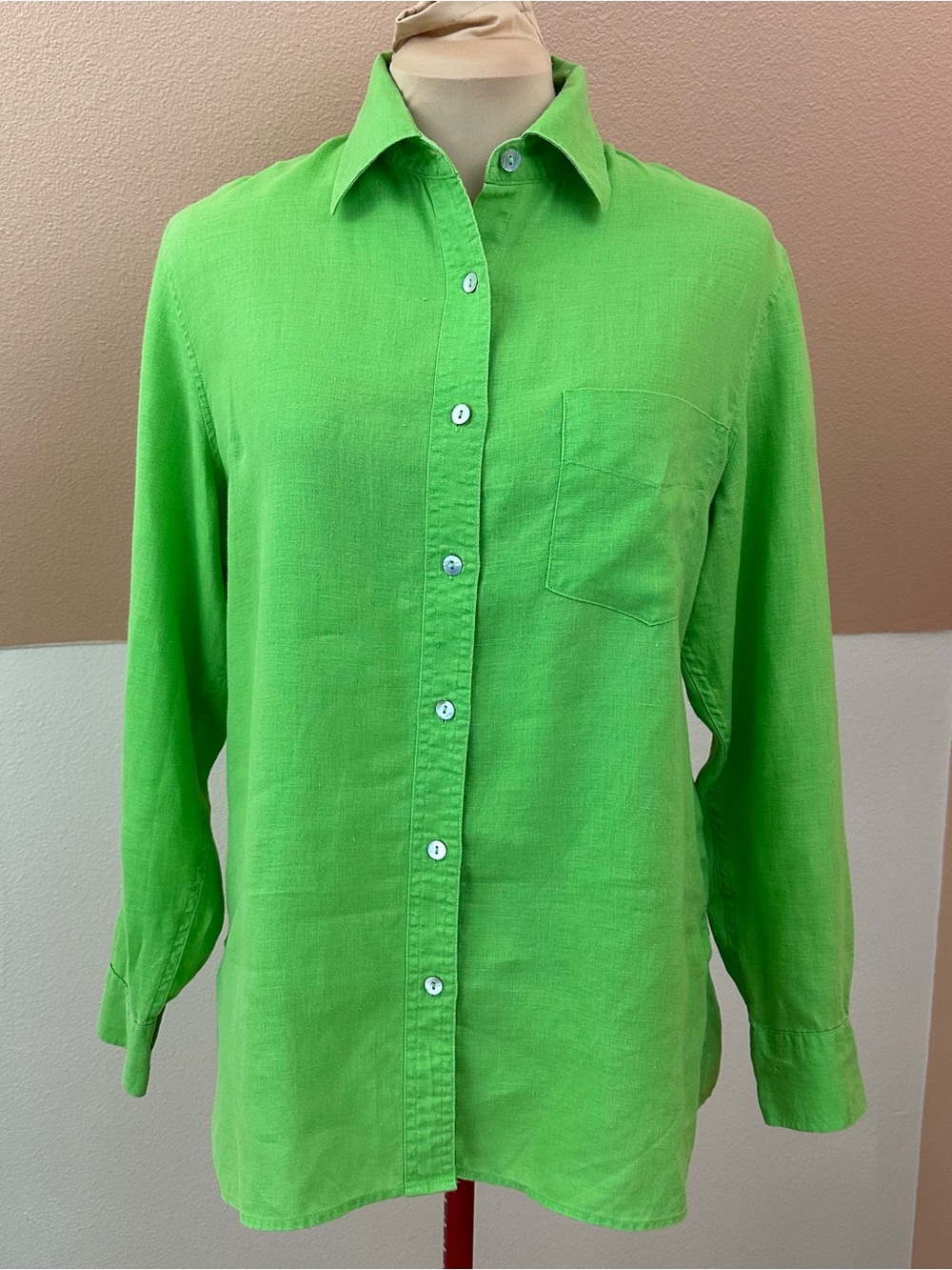 David N. 100% Linen Button Front Shirt Women's M Green Long Sleeve Chest Pocket